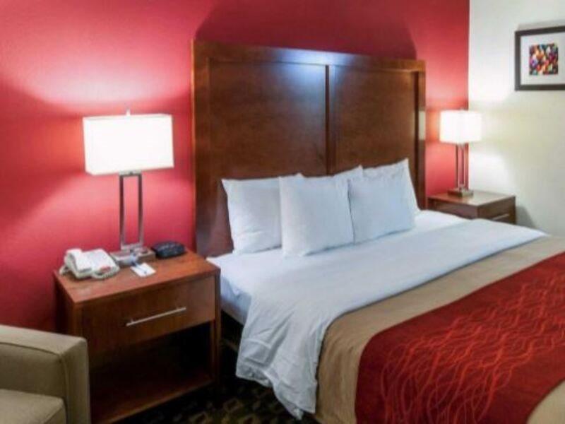 איסטון Quality Inn מראה חיצוני תמונה