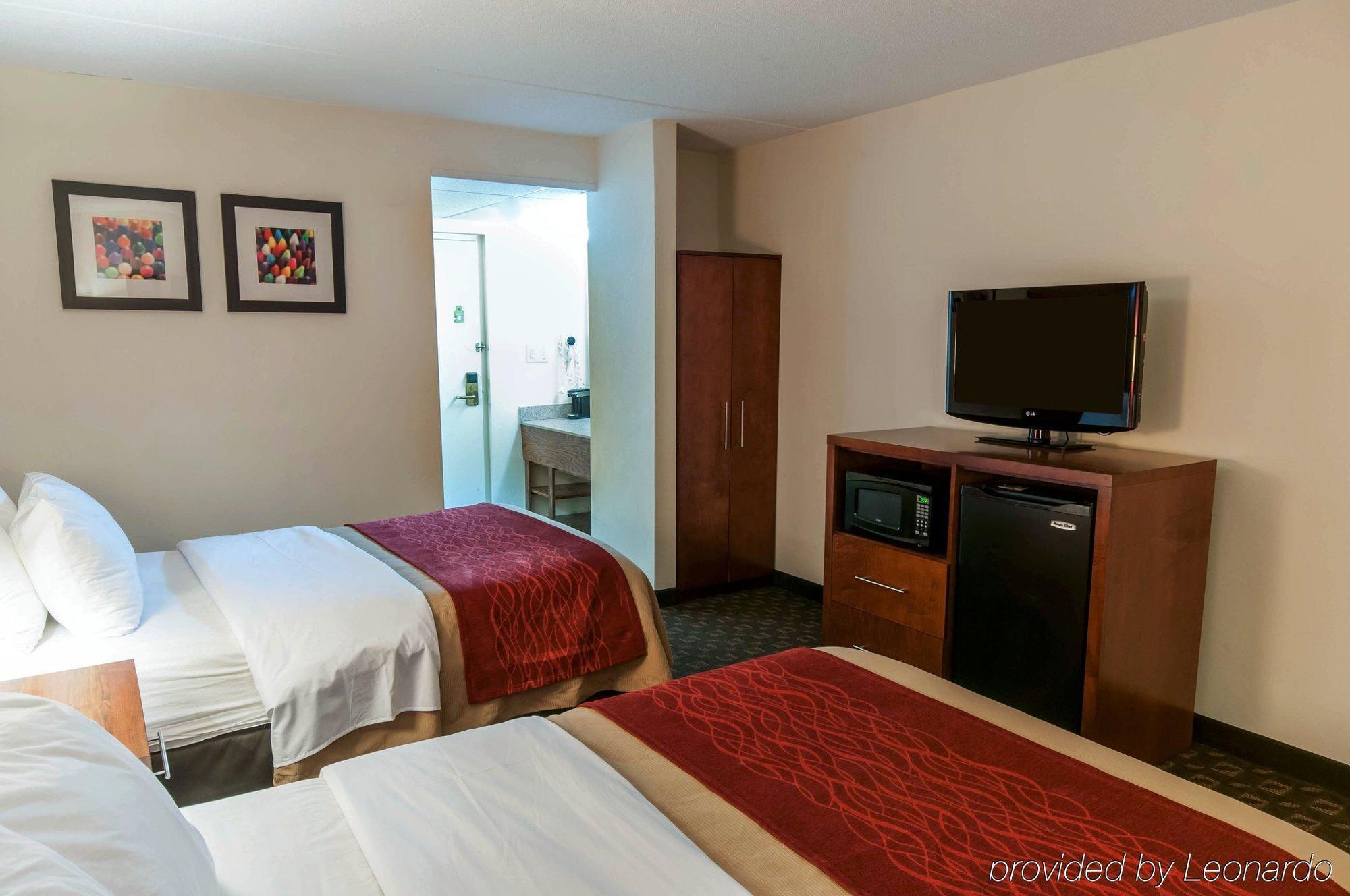 איסטון Quality Inn מראה חיצוני תמונה